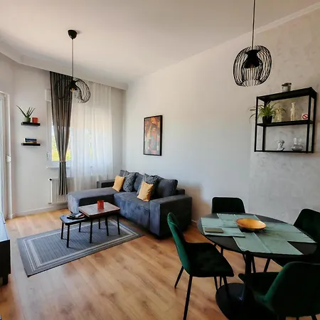 公寓 Lake Palic Apartment *